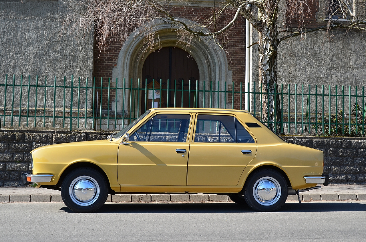 Skoda S105_1977